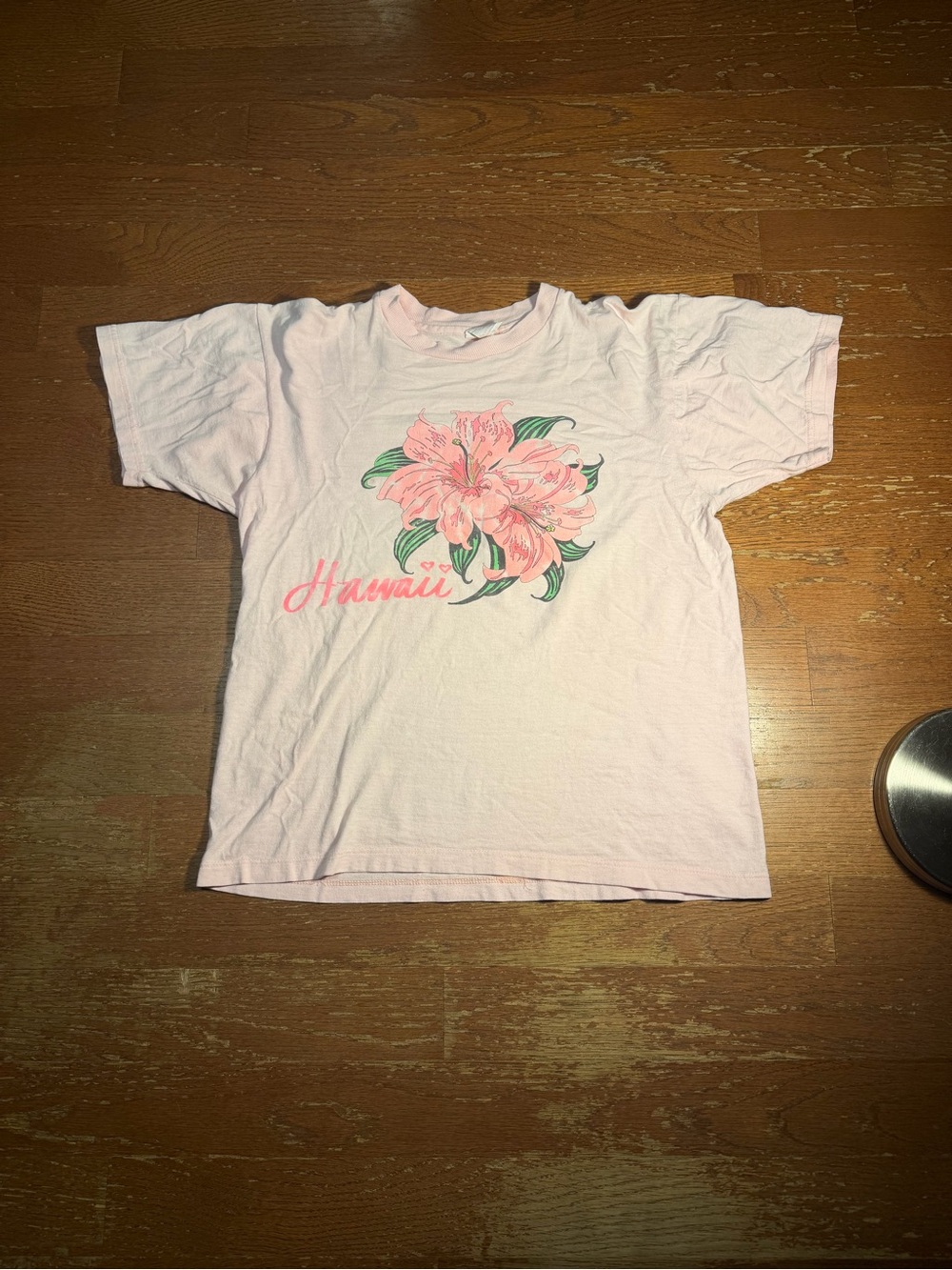 90s Vintage Hawaii Pink Flower Graphic Tee